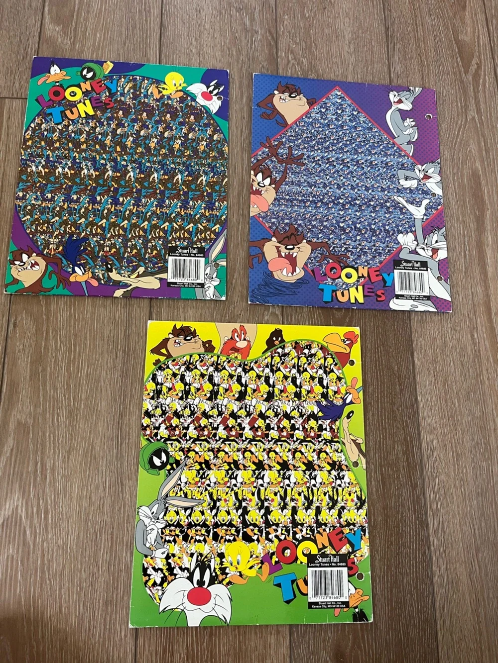 Vintage Looney Tunes magic eye 3D two pocket portfolio folder bundle 2 hole